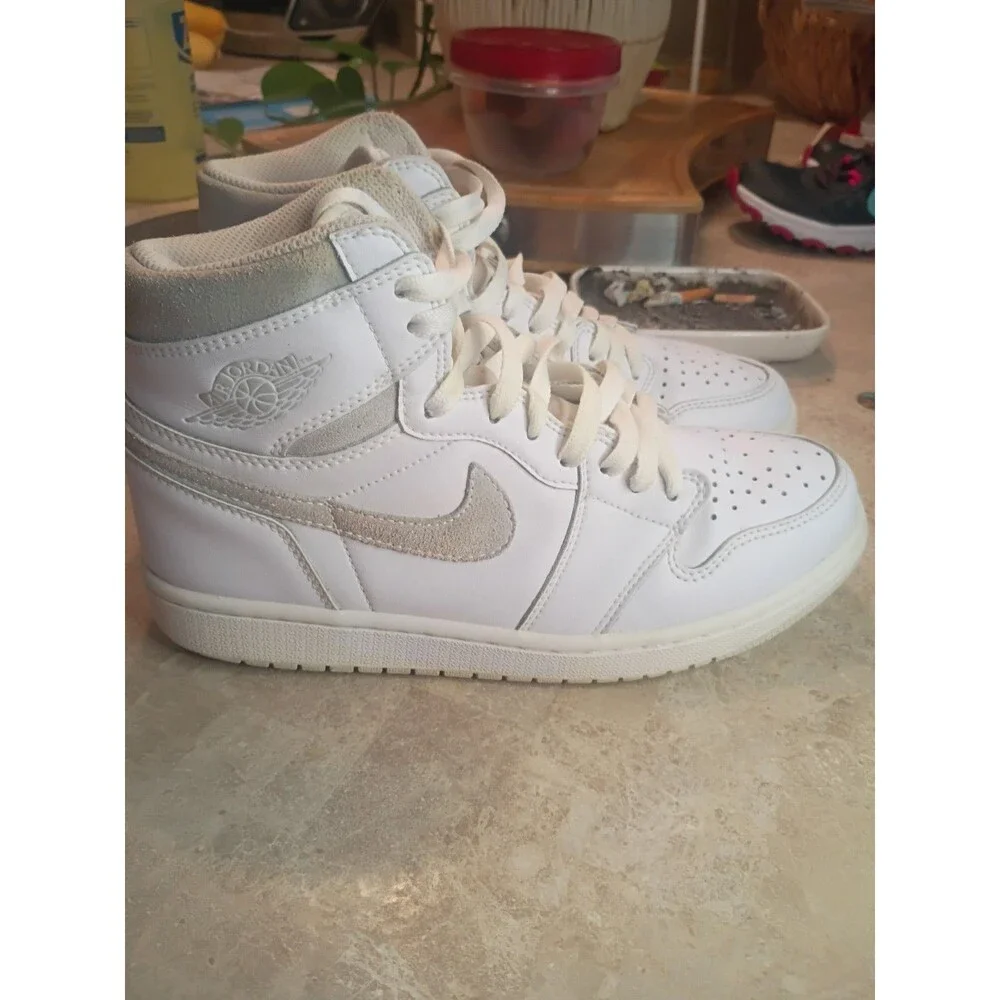 Air Jordan 1 High ’85 “Neutral Grey” Men’s Size 8  Sneakers BQ4422‑100